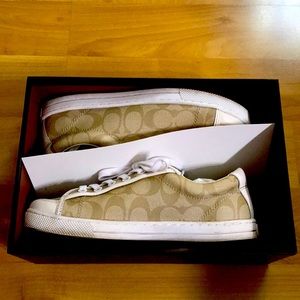 Coach Percy sneakers. Size 7.5 M. Authentic